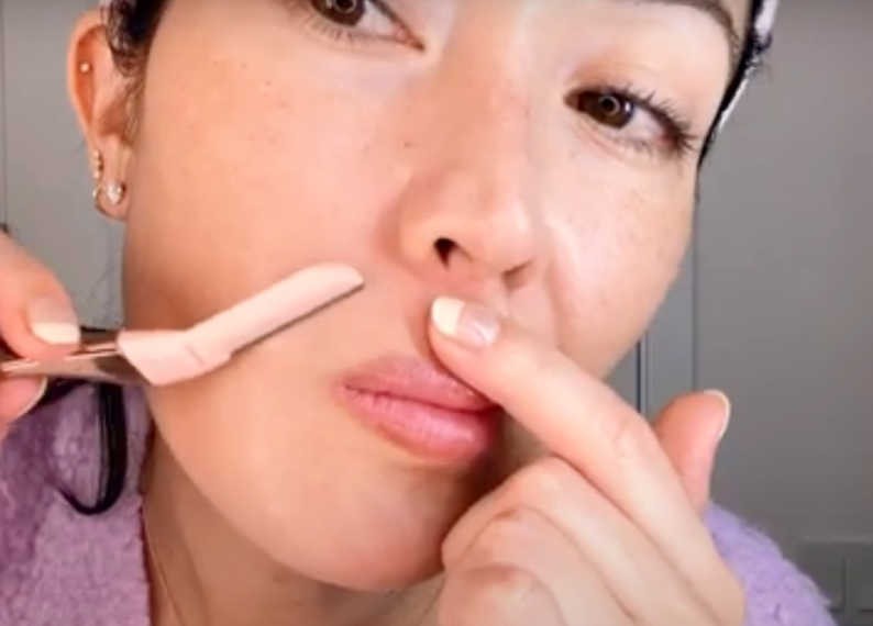 AtHouse Dermaplaning What’s it? How you can DIY for Absolute best